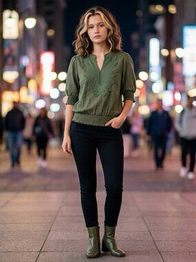 HAYDEN LOS ANGELES - 100% Cotton Top. Olive Green With Ribbed Texture SMALL